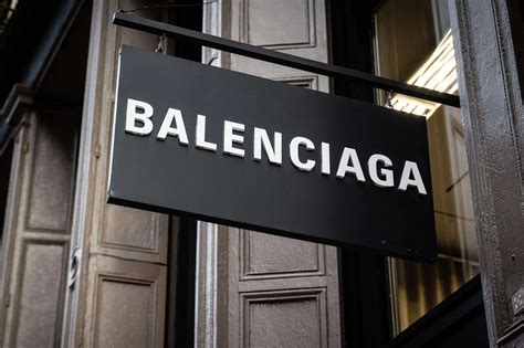 balenciaga meaning in english.